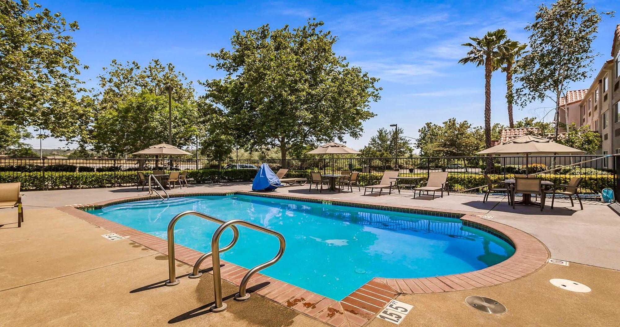Surestay Plus Hotel By Best Western Rocklin Luaran gambar